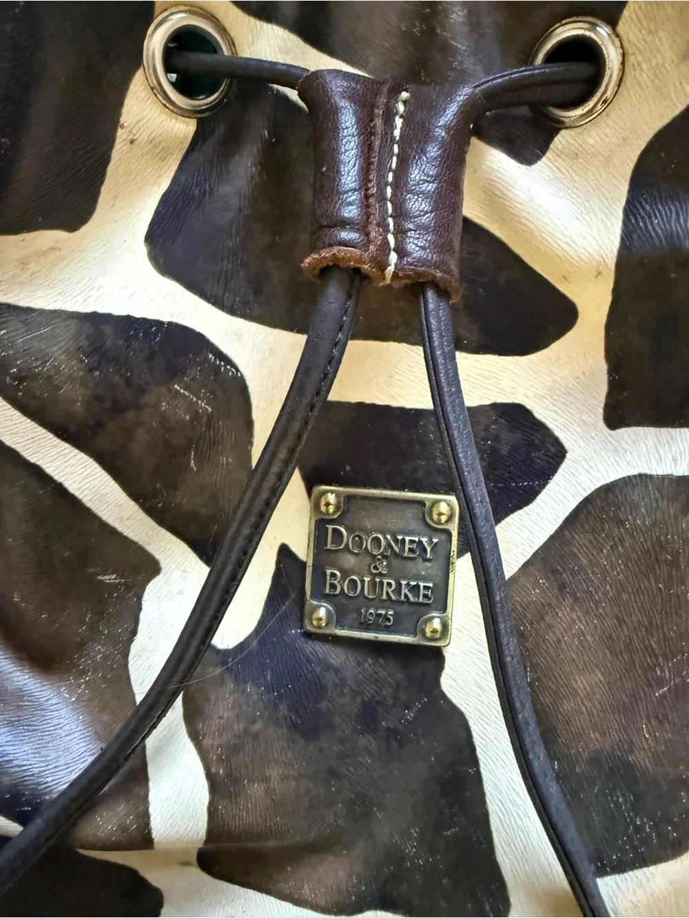 Dooney & Bourke Green Trim Giraffe-Print Drawstring Hobo